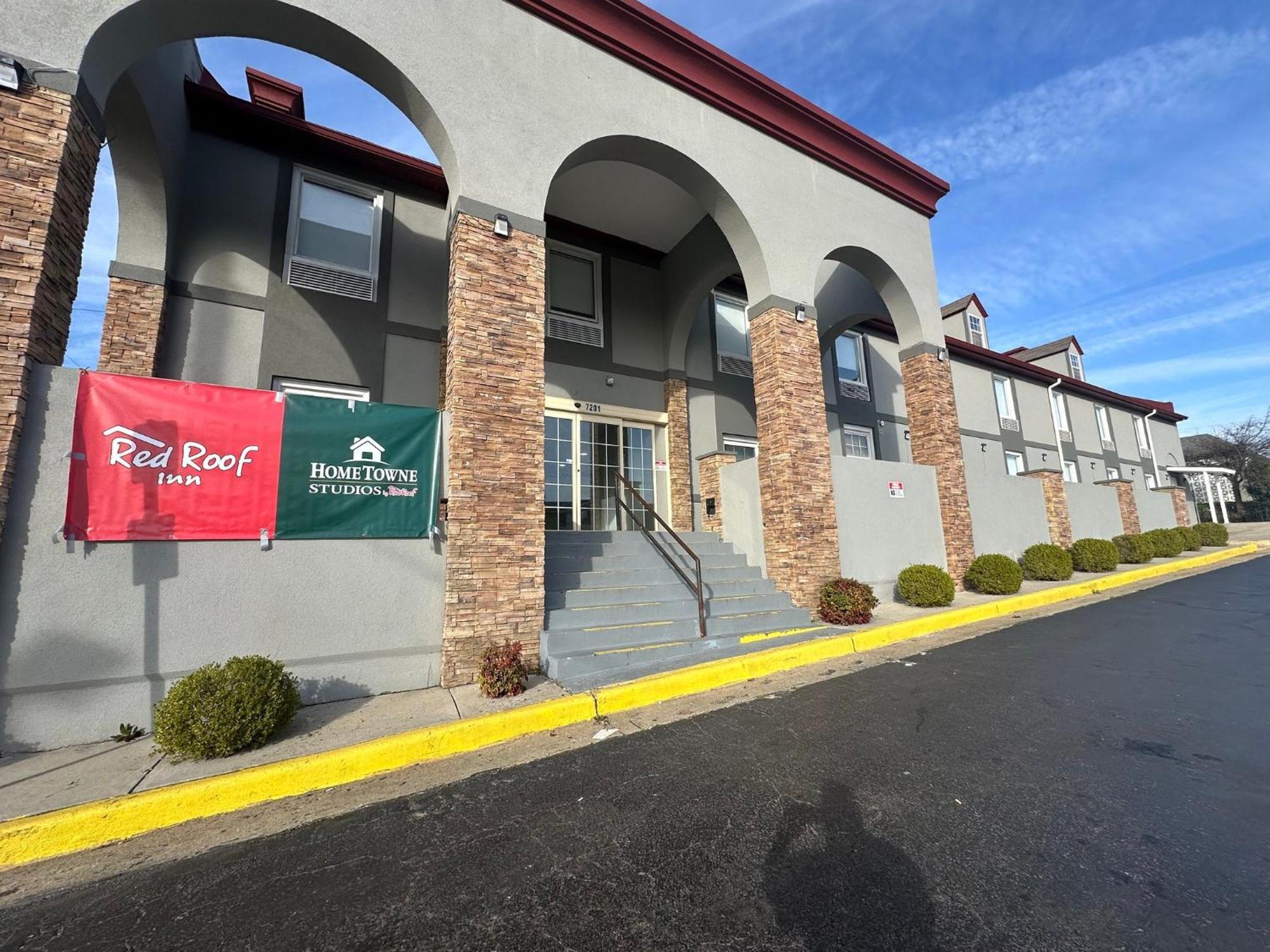 Hometowne Studios By Red Roof Richmond, Va - W Broad St Dumbarton Bagian luar foto